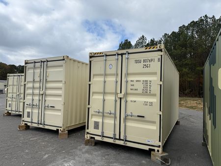 20’ standard height, single-use shipping container.